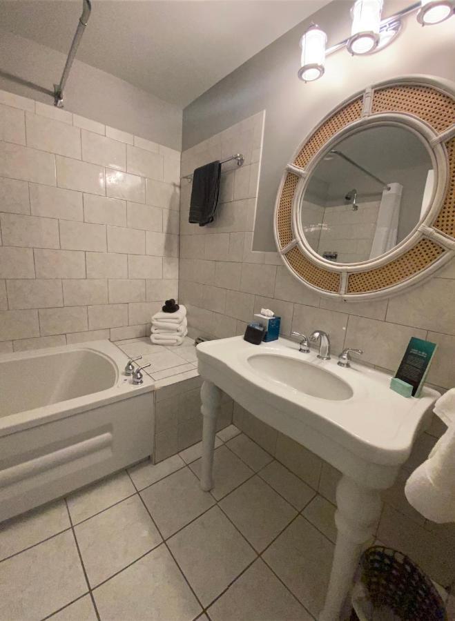 Tilghman Island Inn Екстериор снимка