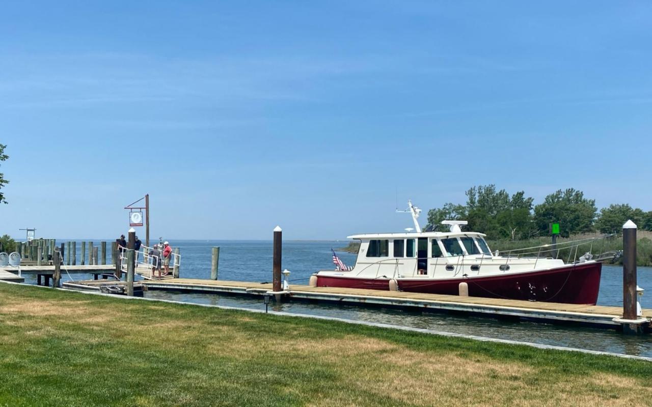 Tilghman Island Inn Екстериор снимка