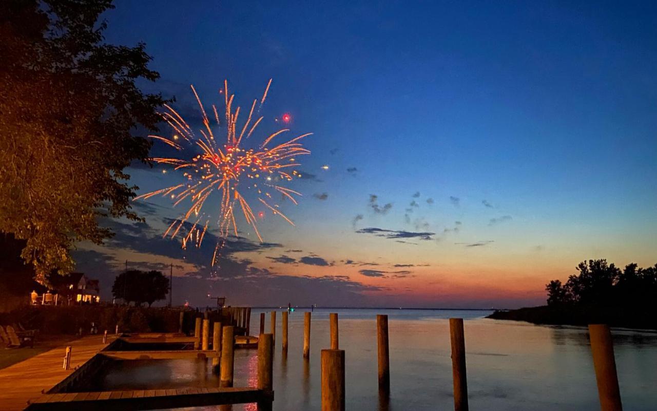 Tilghman Island Inn Екстериор снимка