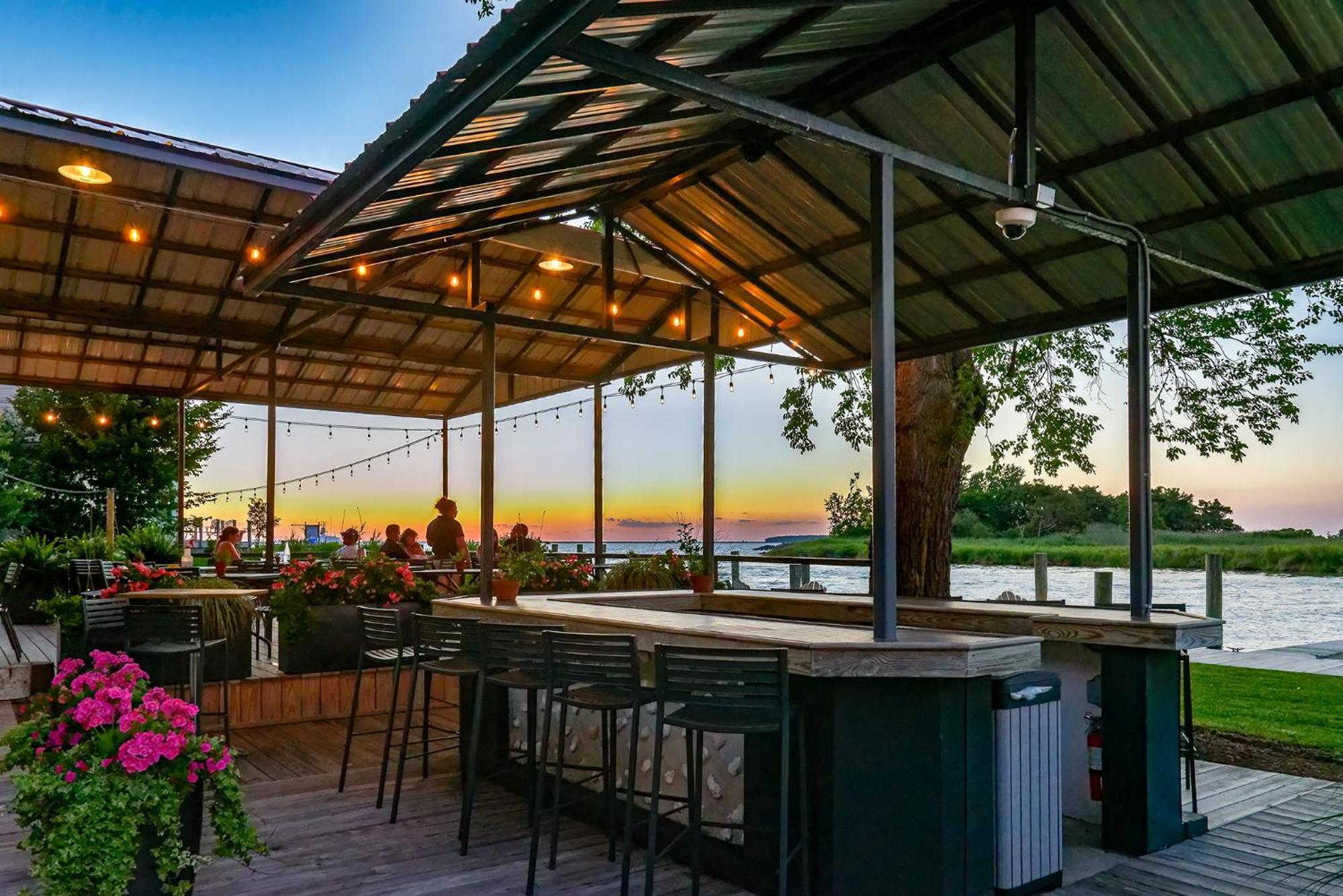 Tilghman Island Inn Екстериор снимка